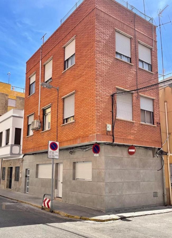 Uim Mediterraneo Virgen Del Carmen 1 Wifi Puerto de Sagunto Exterior photo